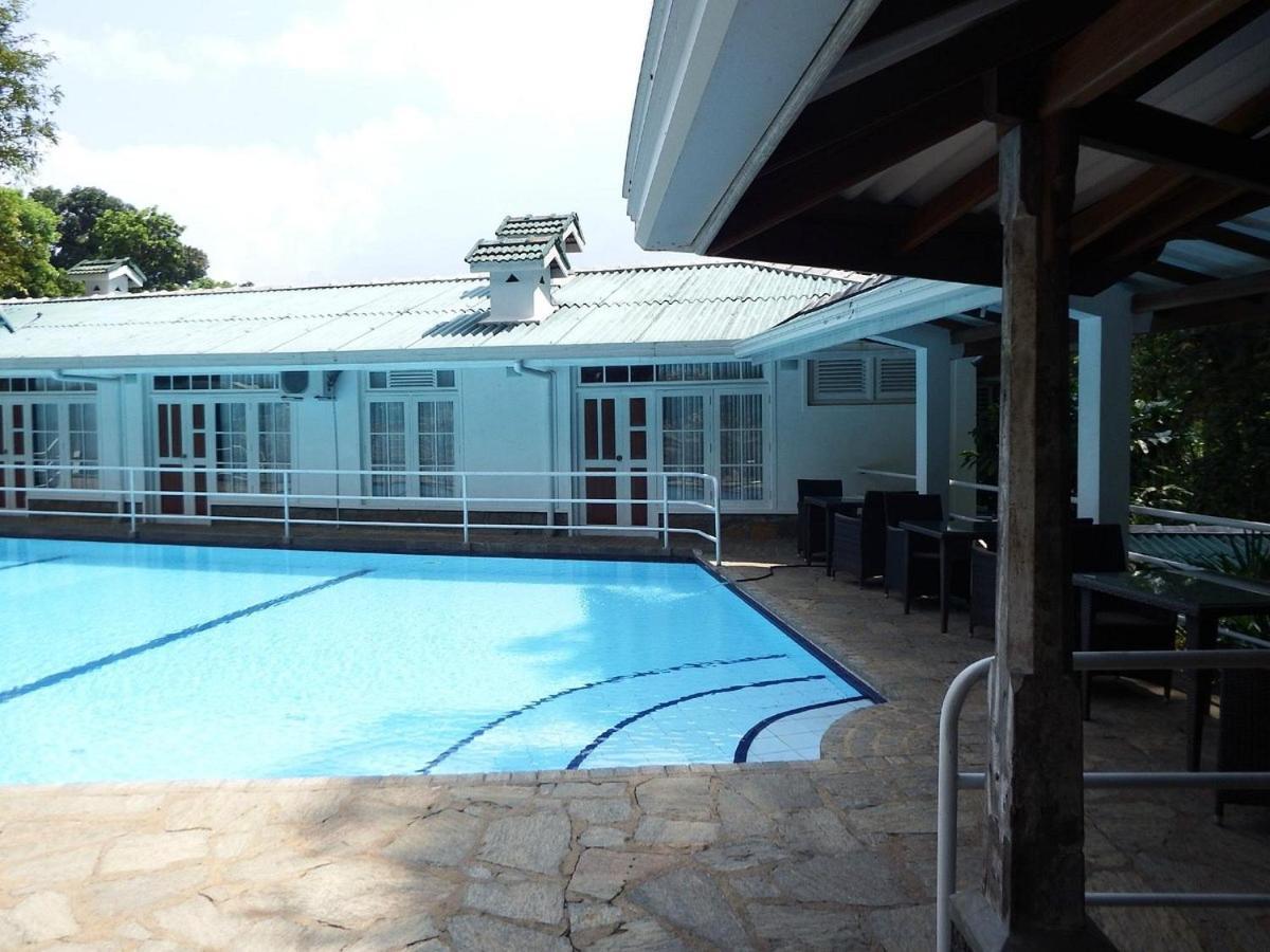 Forest Edge Hotel Ginigathena Exterior foto